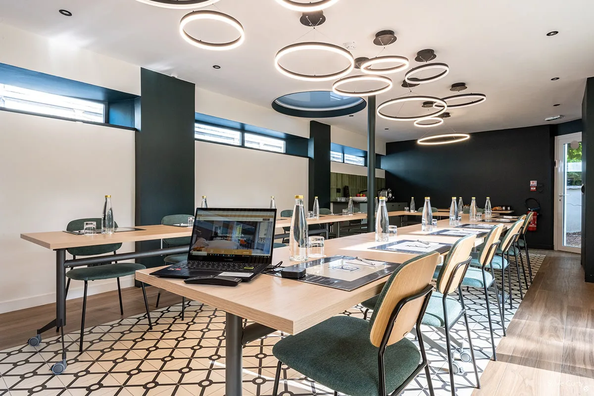 Salle réunion séminaire Hôtel Champlain La Rochelle